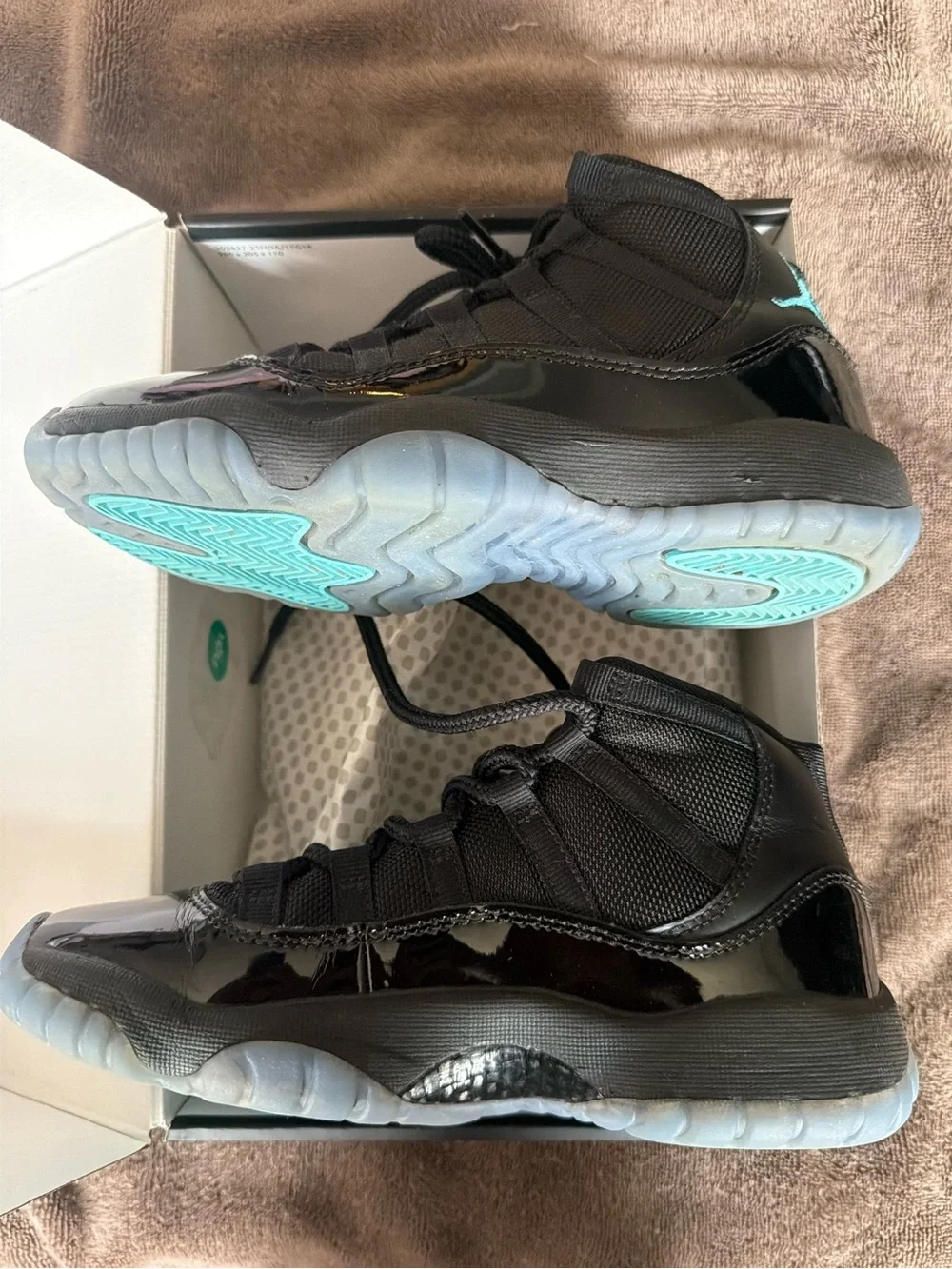 Air Jordan 11 Retro GS Gamma Blue Black- 4Y Youth